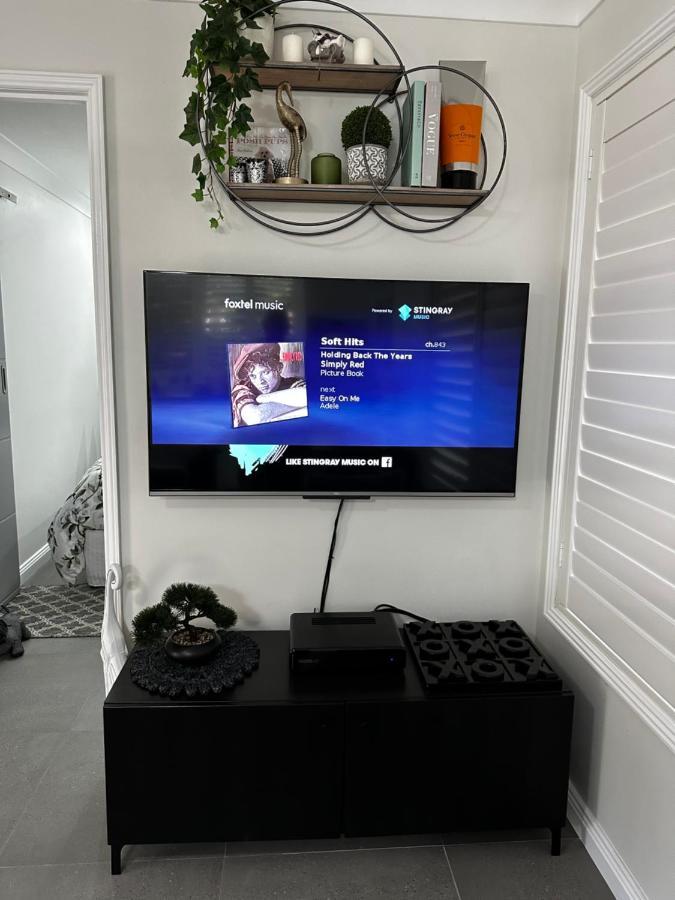 הוילה Ormeau Luxury Boutique Self-Contained Private Granny Flat מראה חיצוני תמונה
